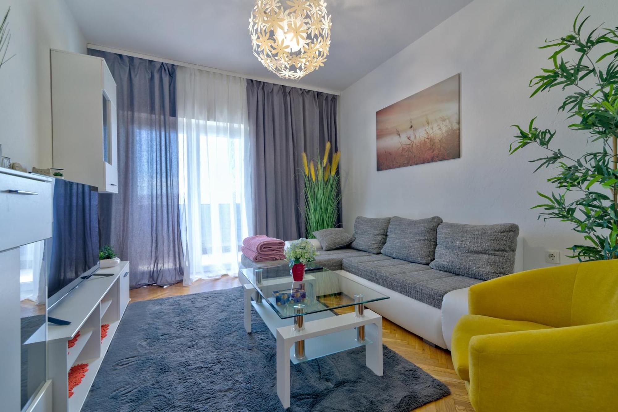 Apartments Maria เซนญ์ ภายนอก รูปภาพ